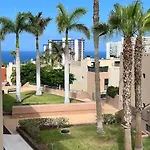 Chez Fileo Avec Piscine En アデヘ